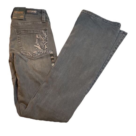Shyanne Women’s Mid Rise Bootcut Jeans - Picture 1 of 10